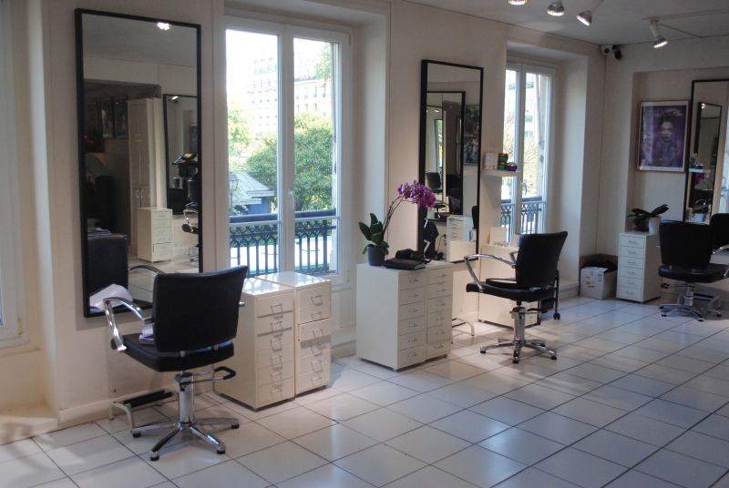 coiffure-LA CADIERE D AZUR-min_floor-home-office-property-living-room-room-781228-pxhere.com